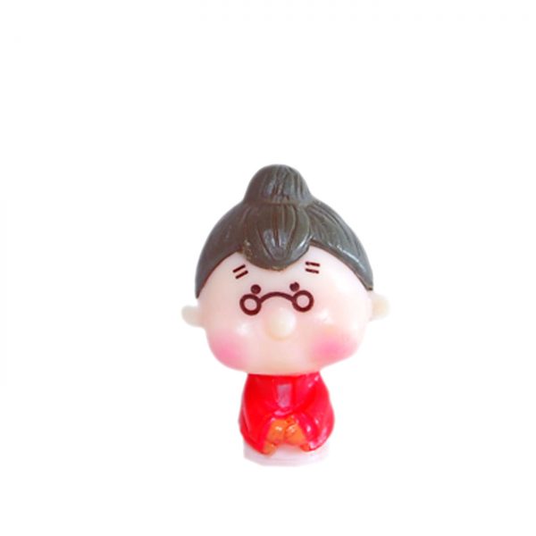 GRANDMOTHER G001
