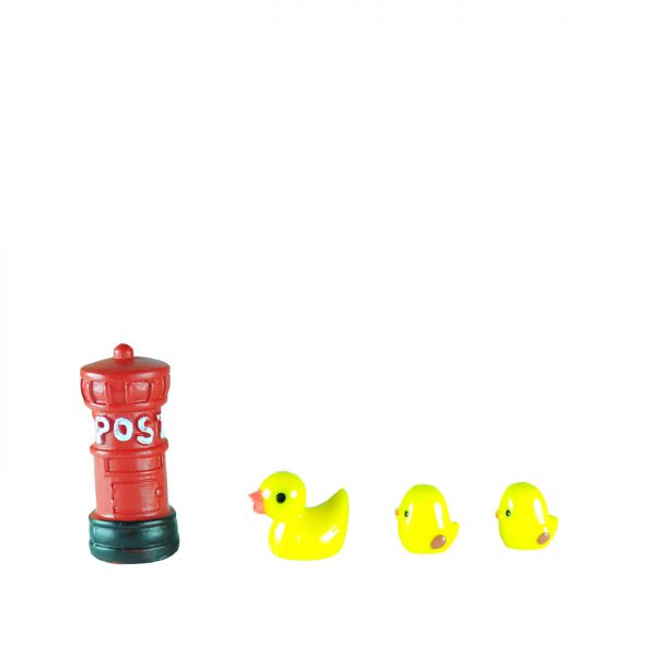 DUCK MOM + DUCKLINGS + POST