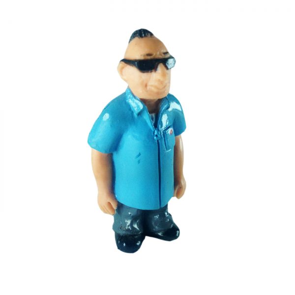 TINY PERSON TP0073