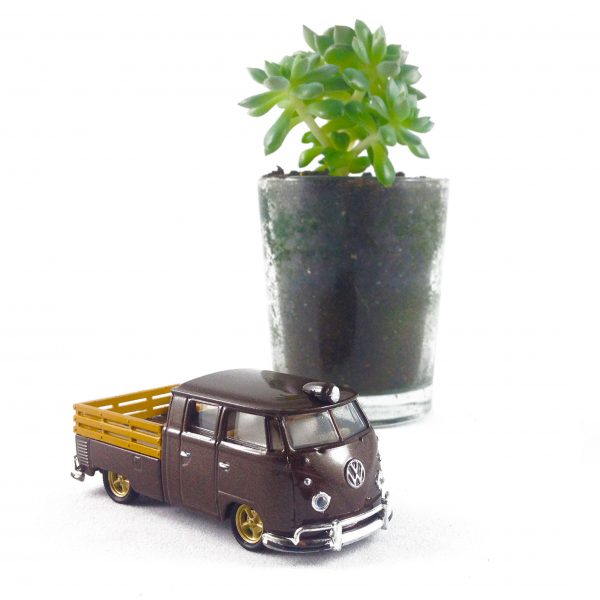 ZOOM VWMB009