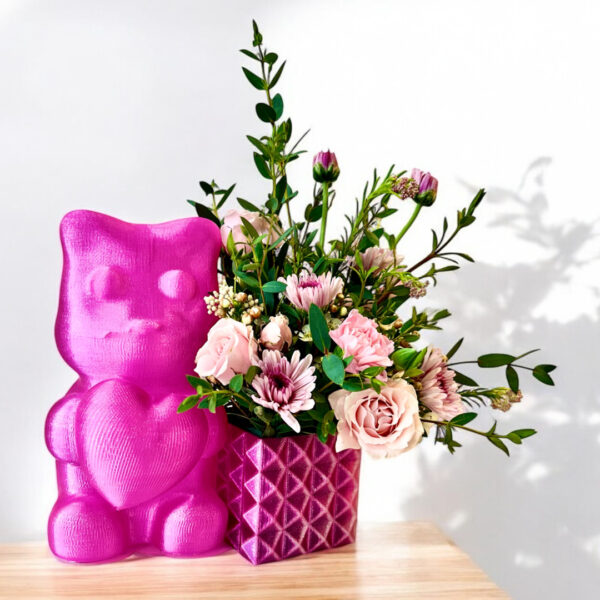 Lovable Gummy Bear - Image 7